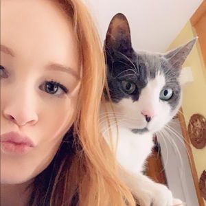 Meet your Posher, Michaela